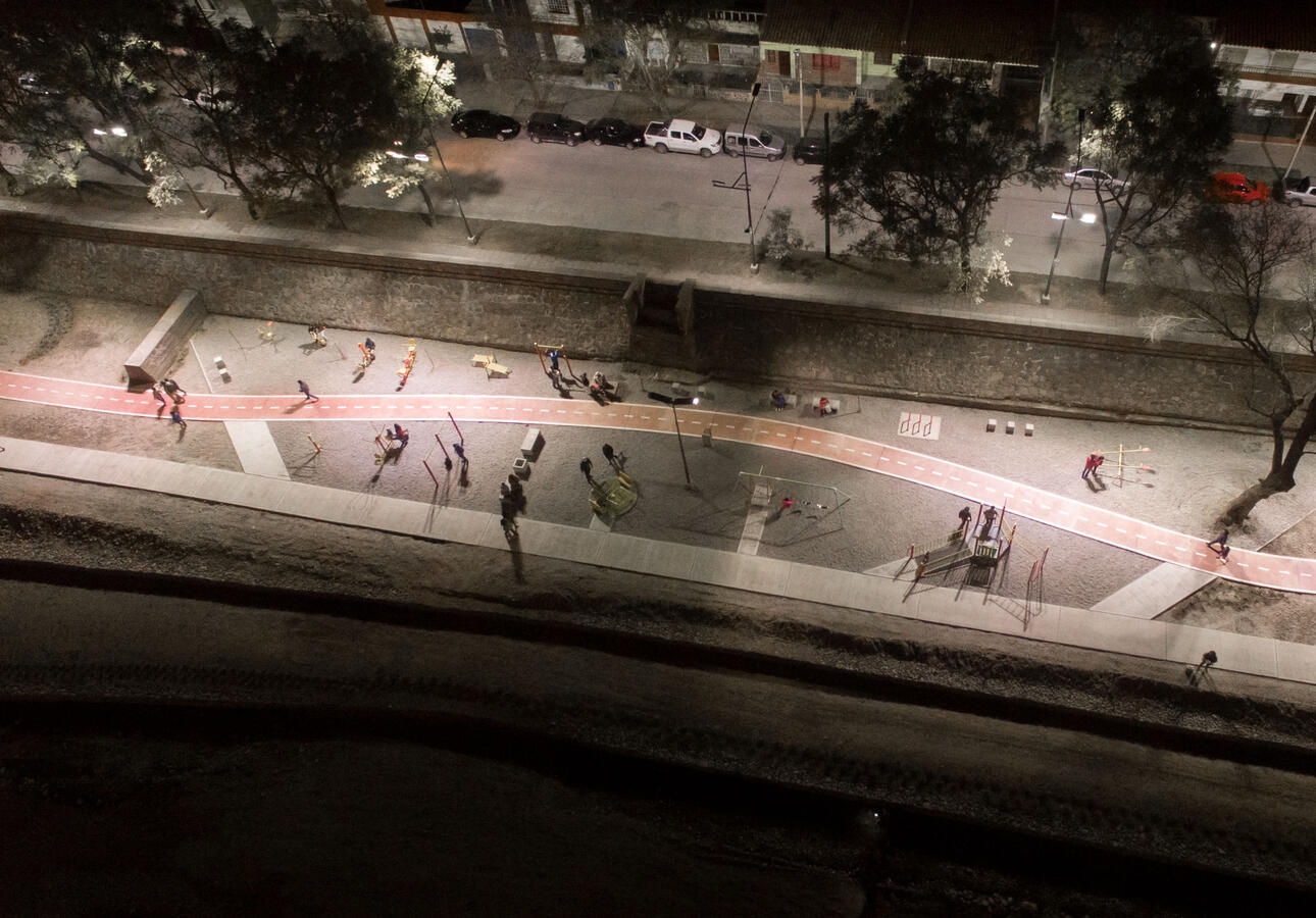 Proyecto para Parque Lineal fluvial Xibi Xibi. Bicisenda y sendero peatonal, terraza accesible (Jujuy, 2018).