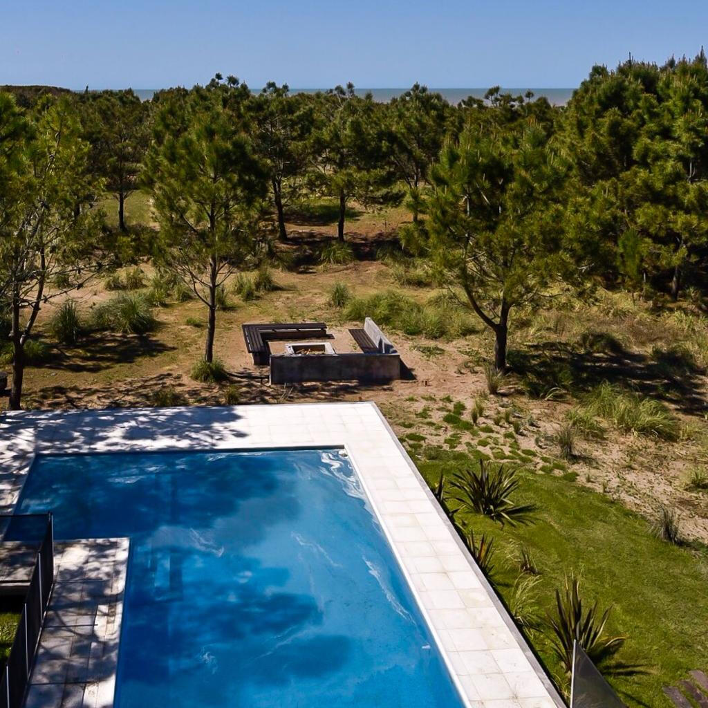 Diseño de jardín en zona costera. Costa Esmeralda (2018).